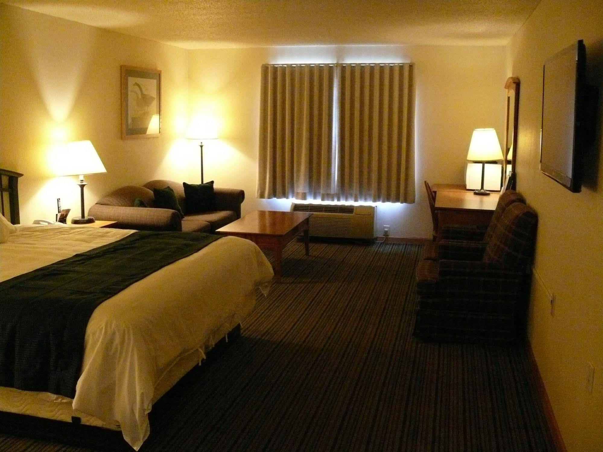 Windsor Place Inn Прейри-дю-Чиен Экстерьер фото